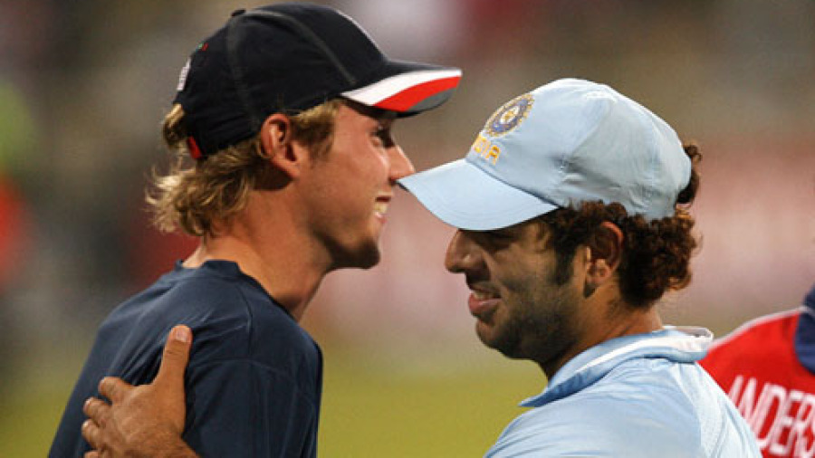  Yuvraj Singh and Stuart Broad