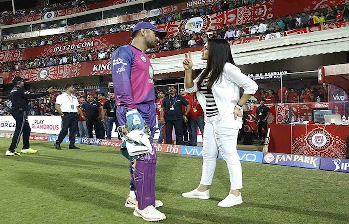 MS Dhoni, Preity Zinta IPL 2017