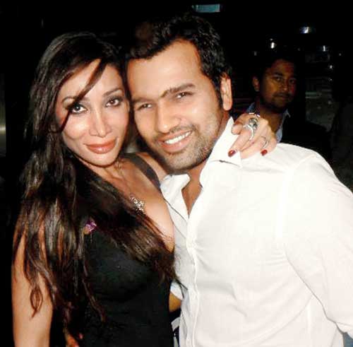 Sofia Hayat, Rohit Sharma