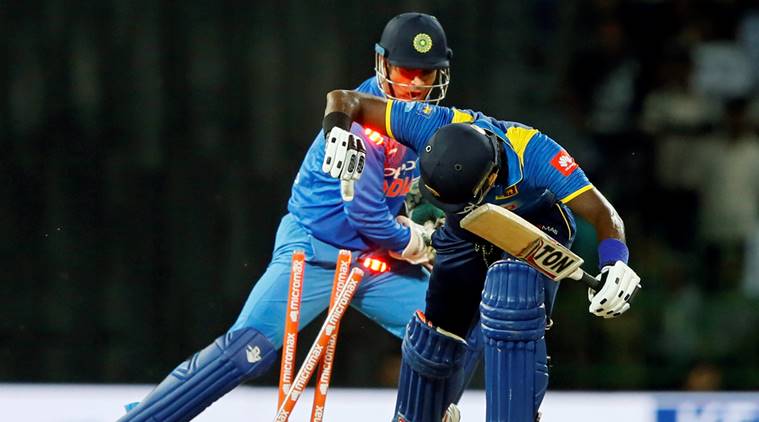 MS Dhoni stumping