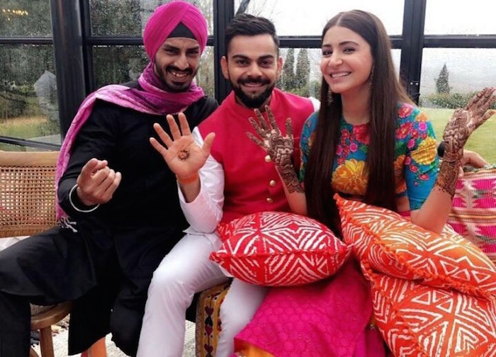 Virat Anushka Mehndi 1