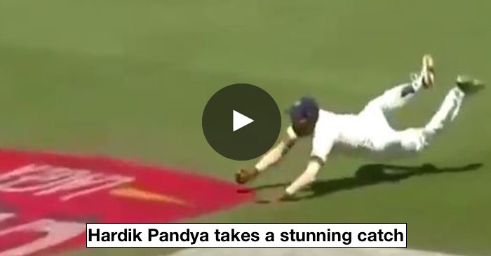 Hardik Pandya grabs a stunner to dismiss Kagiso Rabada on Day 2 of the Centurion Test