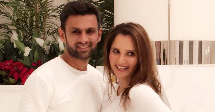 Sania Mirza tweets her birthday wish for husband Shoaib Malik; he sends her a kiss