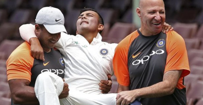 Prithvi Shaw suffers ankle injury during tour match against CA XI at the SCG