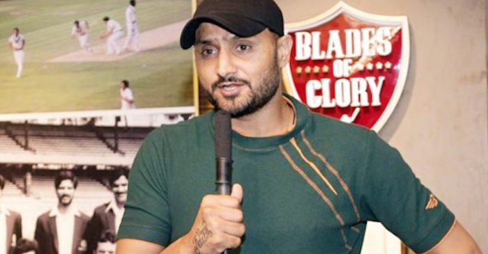 Harbhajan Singh slams Hardik Pandya, KL Rahul for ruining reputation of cricketers