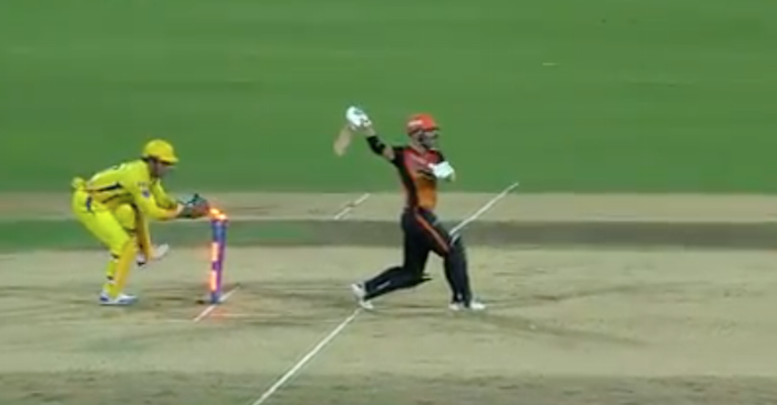 IPL 2019 – WATCH: MS Dhoni produces lightning fast stumping to dismiss David Warner (CSK vs SRH)