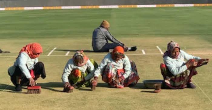 IND vs AUS: WATCH – Four elderly ladies vigorously scrubs grass clippings off the pitch ahead of second ODI