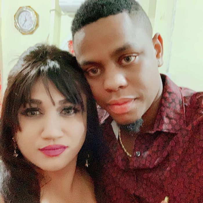 Shimron Hetmyer and his girlfriend