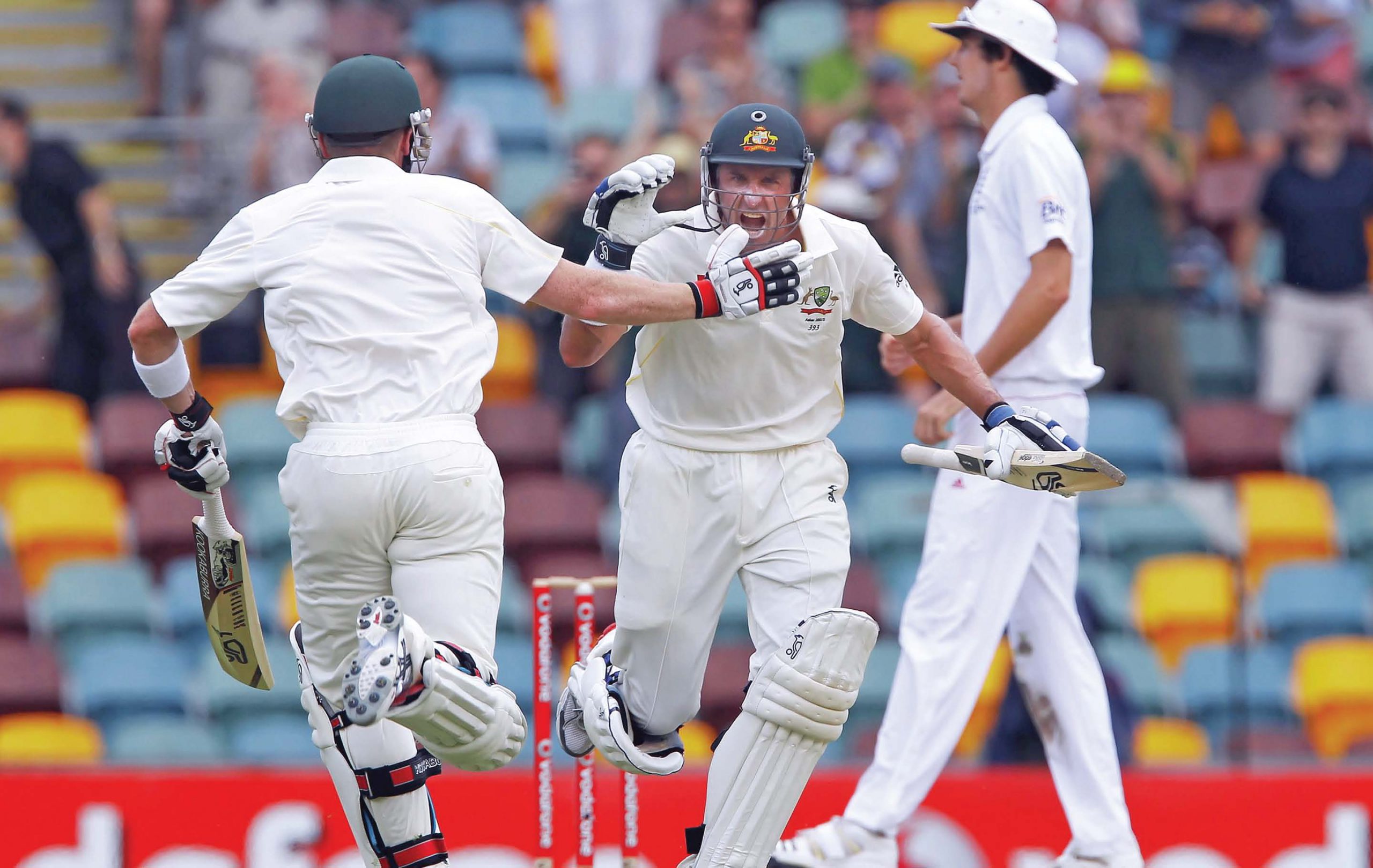 Mike Hussey and Brad Haddin