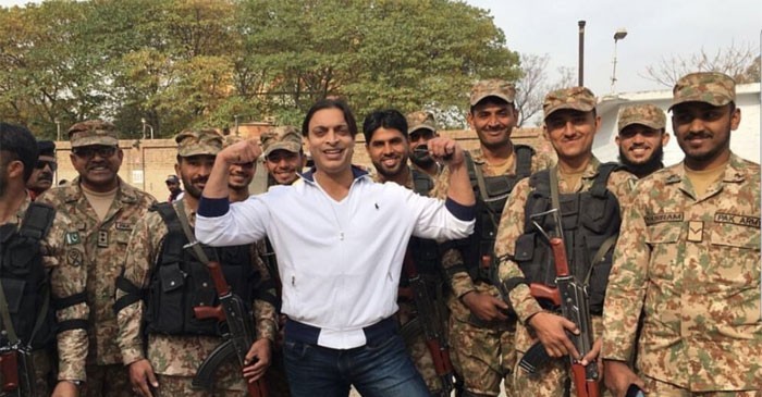 “Wanted to fight in Kargil war, so let go of a £175,000 contract from Nottinghamshire”: Shoaib Akhtar