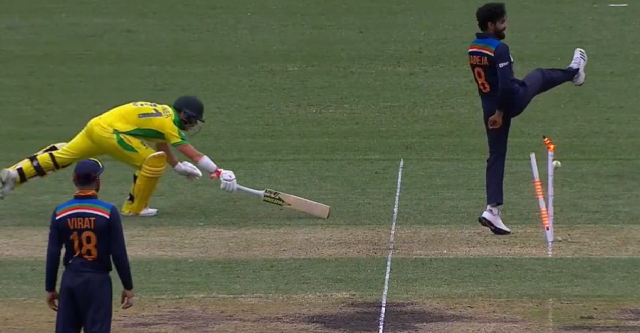 AUS vs IND – WATCH: Shreyas Iyer’s superb direct-hit removes David Warner in second ODI