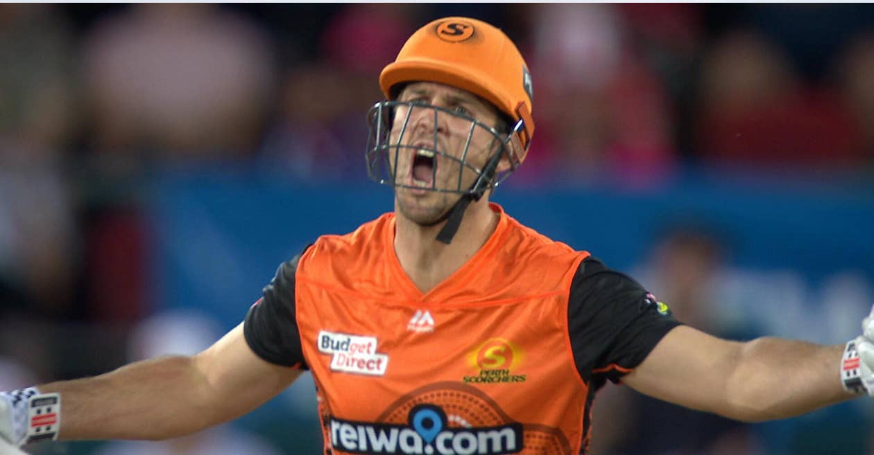 Mitchell Marsh cops fine for screaming at the umpire during BBL 10 Qualifier