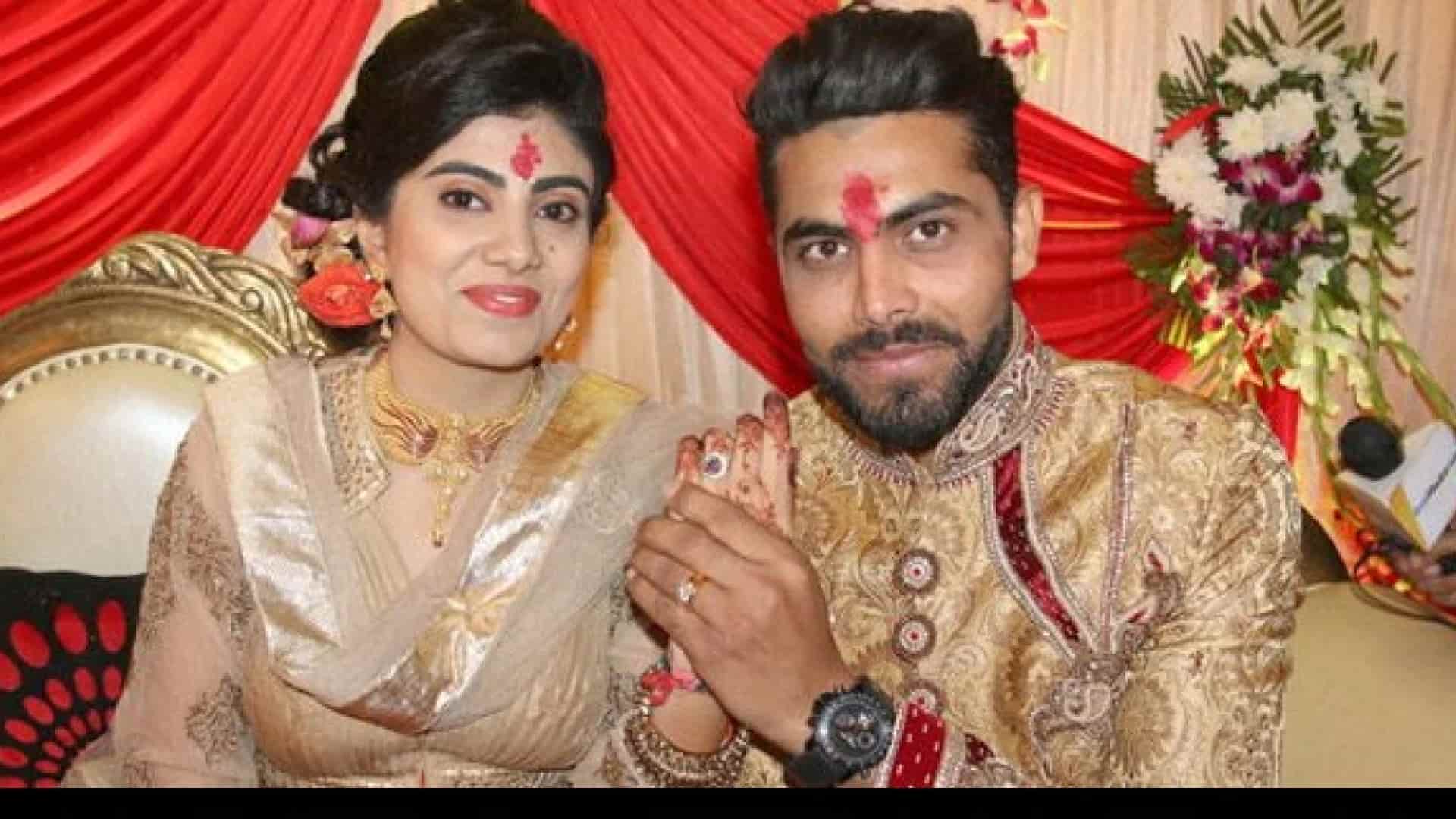 Ravindra Jadeja dedicates a beautiful message to his wife on their 5th marriage anniversary