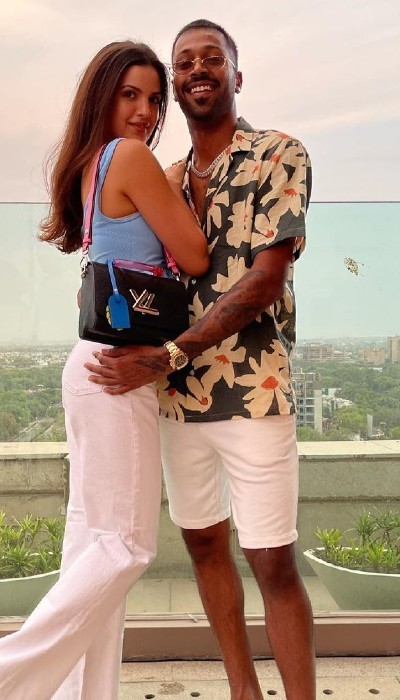 Hardik Pandya and wife Natasa- 2