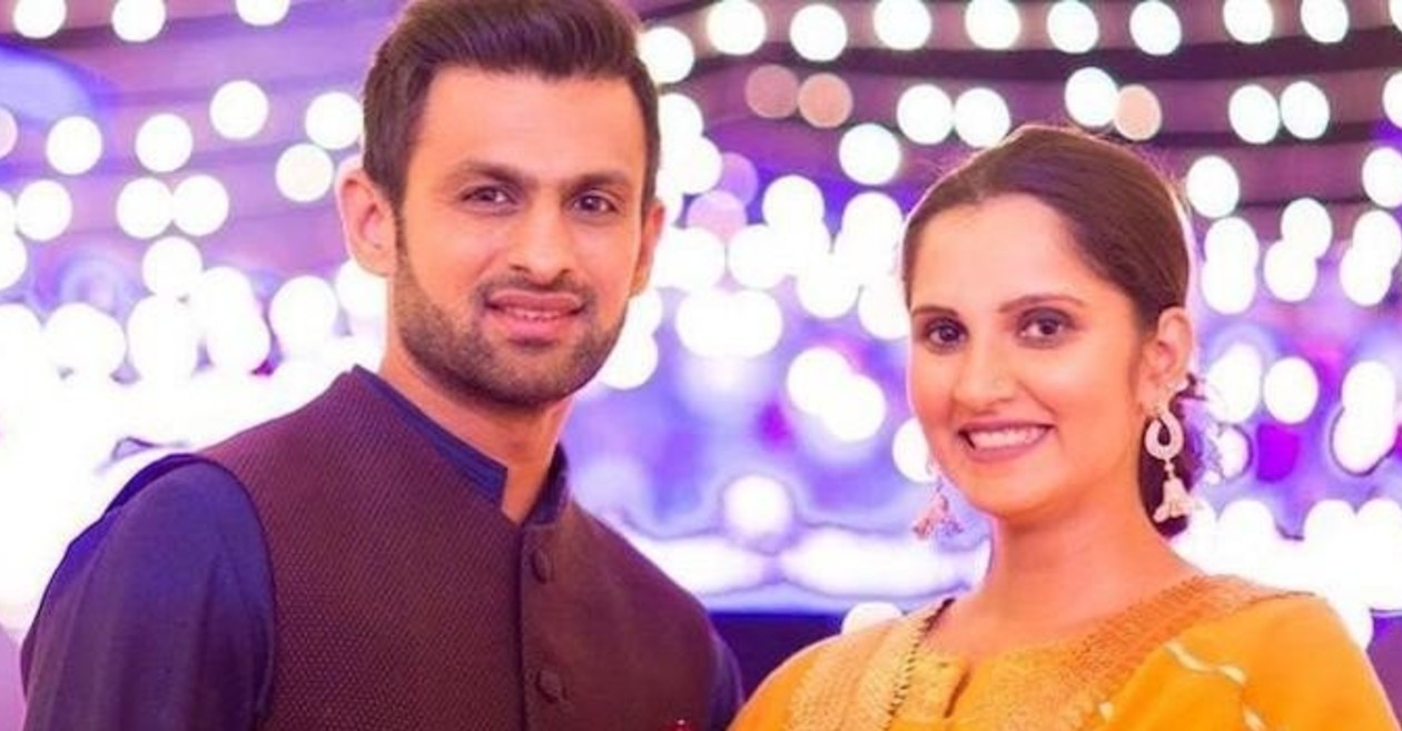 Sania Mirza shares candid pictures with husband Shoaib Malik; wishes her fans on Eid