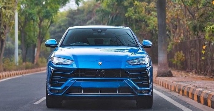 Rohit-Sharma-Lamborghini Urus. jpeg