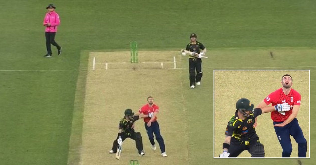 AUS vs ENG: Matthew Wade ‘obstructs’ Mark Wood from taking a catch – Watch