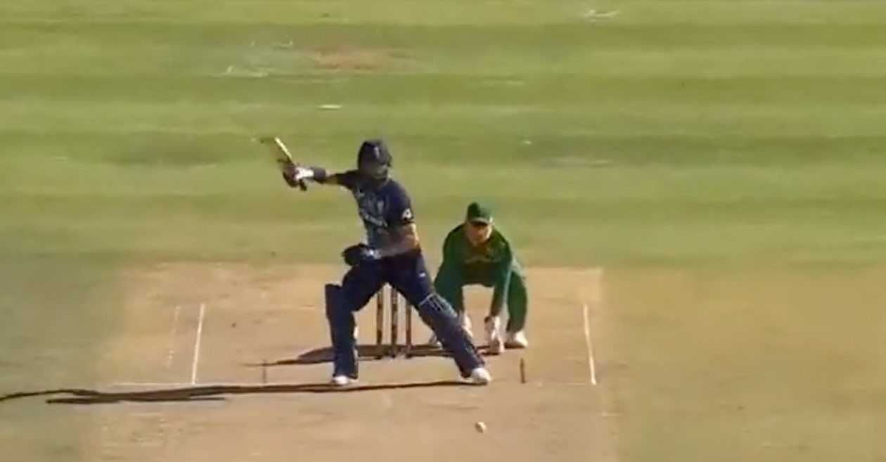 SA vs ENG, WATCH: Moeen Ali tries a one-handed reverse slog against Tabraiz Shamsi; fails miserably