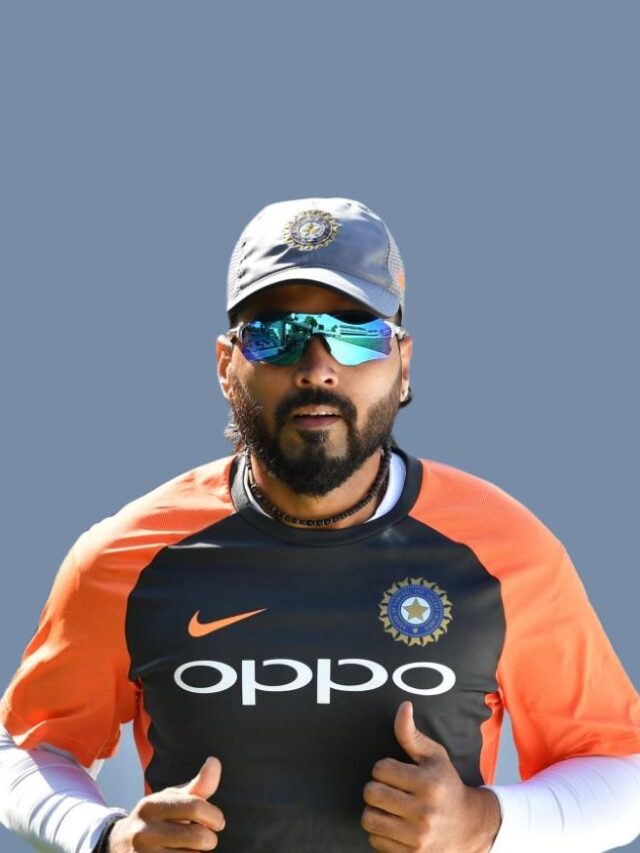 7 popular cricketers who celebrate their birthday on April 01