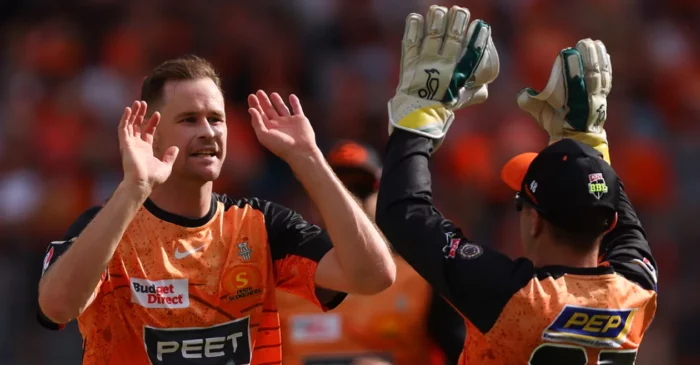 BBL|13 [Twitter Reactions]: Jason Behrendorff stars in Perth Scorchers’ dominating win over Hobart Hurricanes