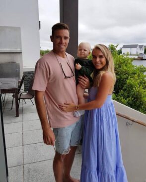 TIM Southee wife and kid