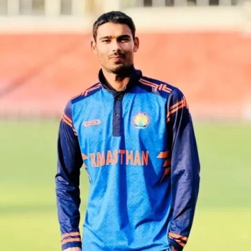 Mukul Choudhary Lucknow Super Giants (2.60 Crore)
